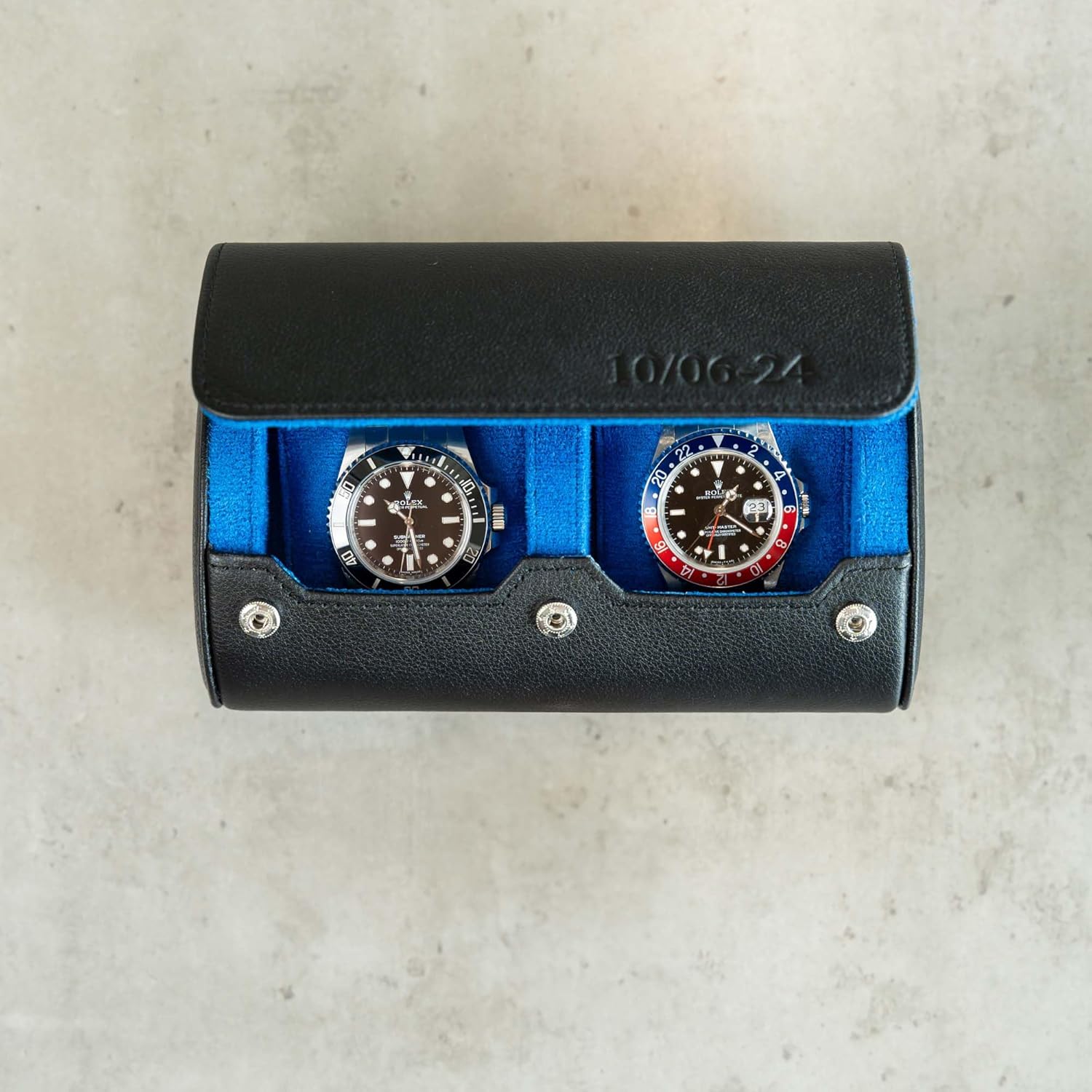 DailyWatch | Personalized Watch Roll Travel Case For 2 Watches - Handmade Genuine Leather Travel Case With Custom Engraving of Name or Initials - Black Blue