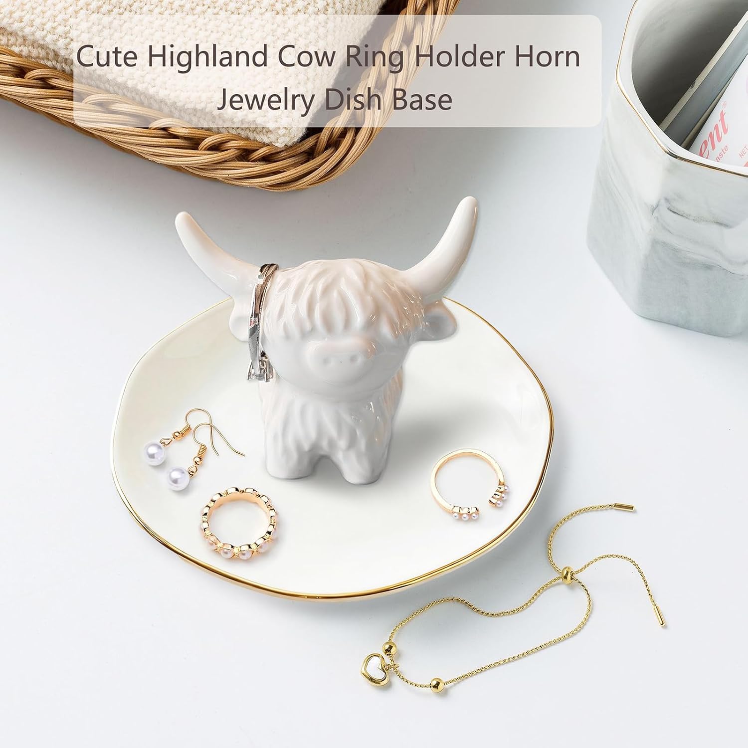 Ceramic Highland Cow Ring Holder Jewelry Tray for Small Trinkets | Farmhouse Highland Cow Décor for Bathroom Vanity Dresser, Bridal Shower Gifts,Engagement & Birthday Gift for Her