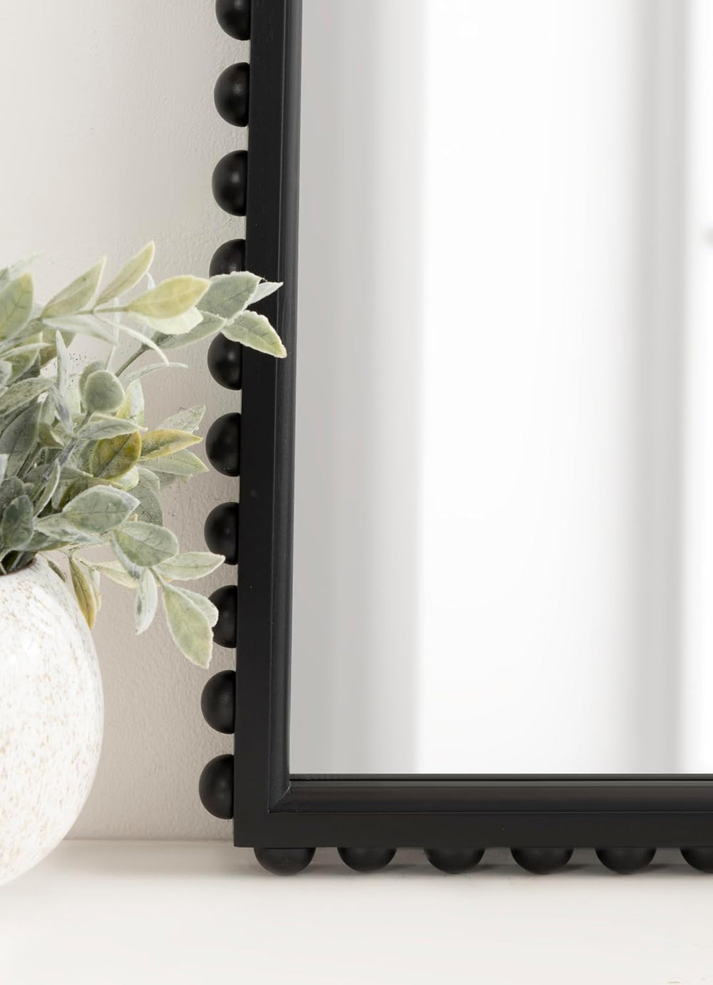 Kate and Laurel Beadbrook Modern Beaded Arched Mirror