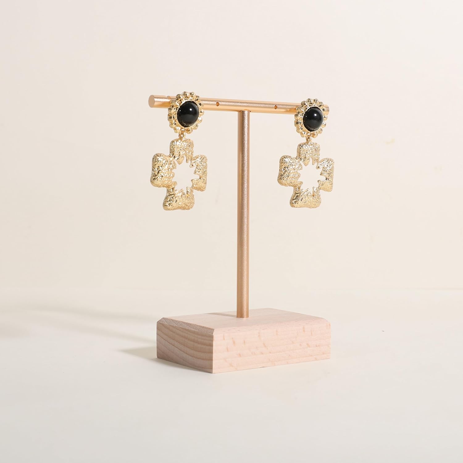 GemeShou earrings T display stands for selling, small earring holder jewelry stand with 4 holes on bar, wood earring hanger for boutique display【Beech】