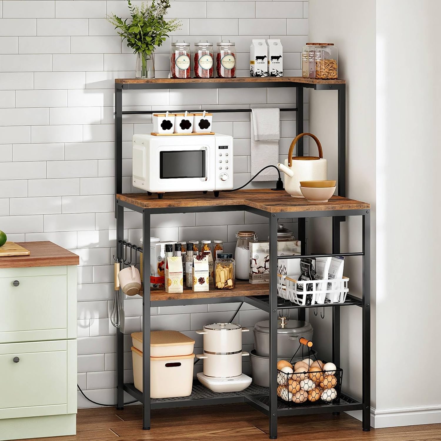 HOOBRO L-Shaped Bakers Rack with Power Outlet, 4-Tier Corner Microwave Stand with Storage, Coffee Bar Station with 8 Hooks, Kitchen Shelf Rack, 2 Installation Methods, Rustic Brown and Black BF20UHB01