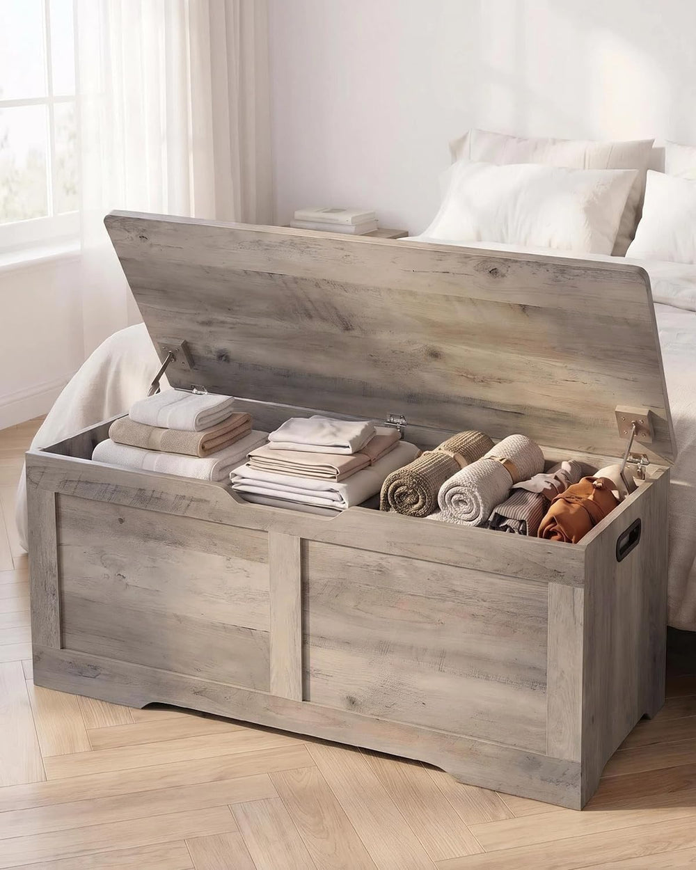 Timberer 39.4" Storage Chest, Storage Trunk with 2 Safety Hinges, Wooden...