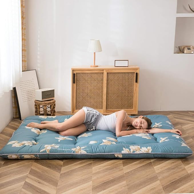 MAXYOYO Japanese Floor Mattress Futon Mattress, 4" Thicken Tatami Mat Sleeping Pad Foldable Roll Up Mat Boys Girls Dormitory Pad Kids Floor Lounger Pillow Bed, Charcoal Grey, Queen Size