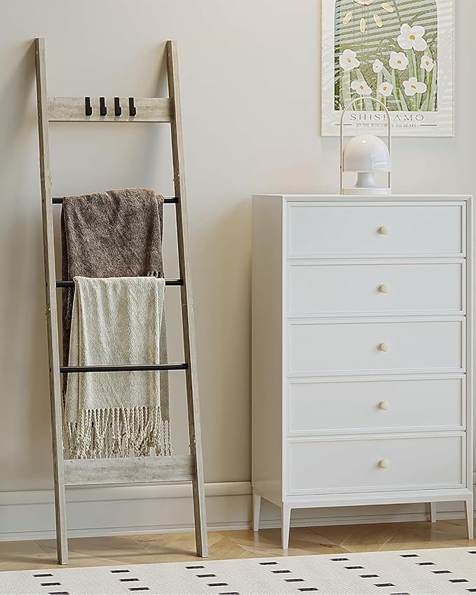 Blanket Ladder for Living Room, Decorative Quilt Rack with 4 Removable Hooks, 5-Tier Farmhouse Ladder Holder Shelf Organizer for Bedroom, Greige and Black BR02105B