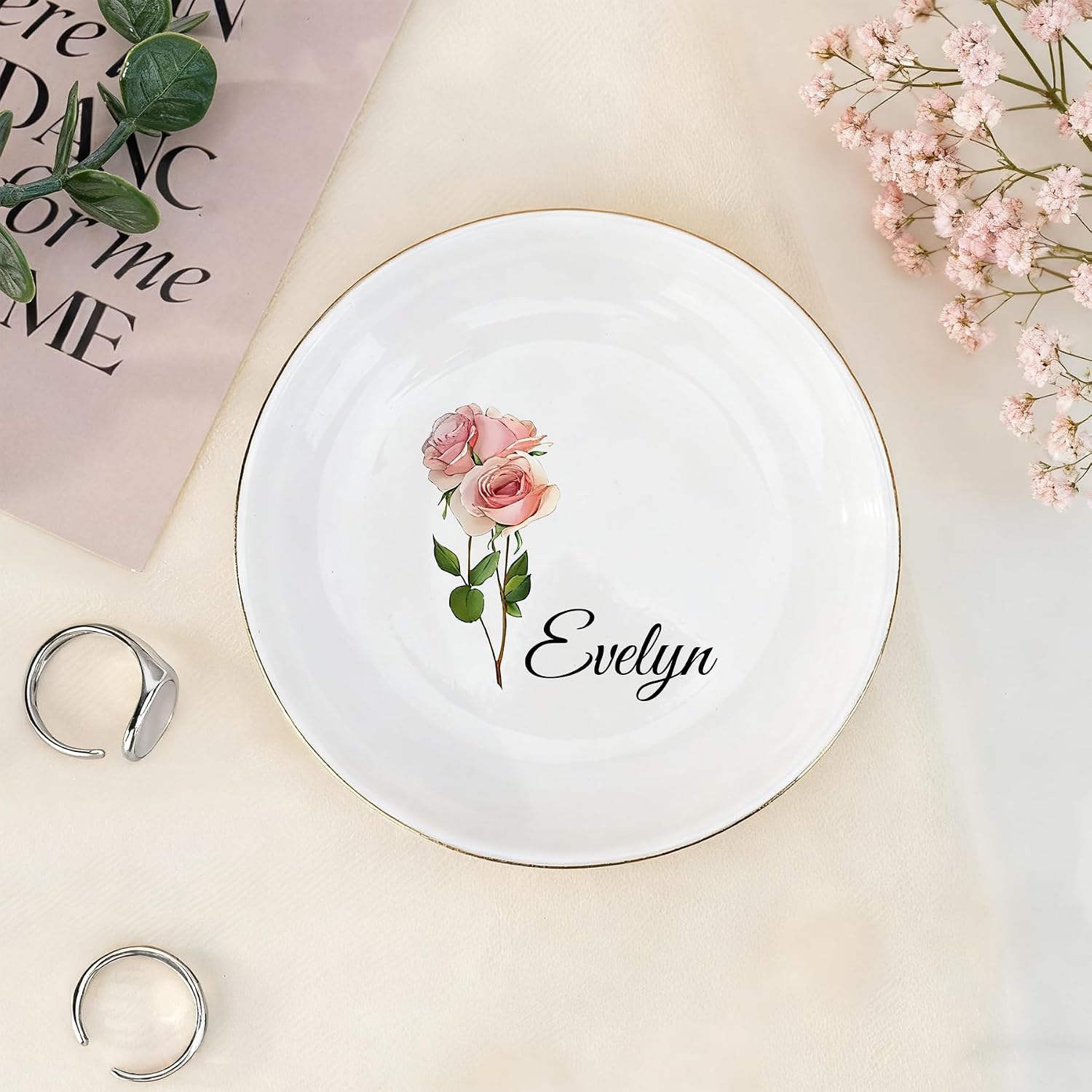 Personalized Birth Flower Jewelry Dish, Custom Floral Name Ring Dish, Trinket Tray for Women Bridesmaid Friends Gift for Birthday, Mother’s Day, Wedding
