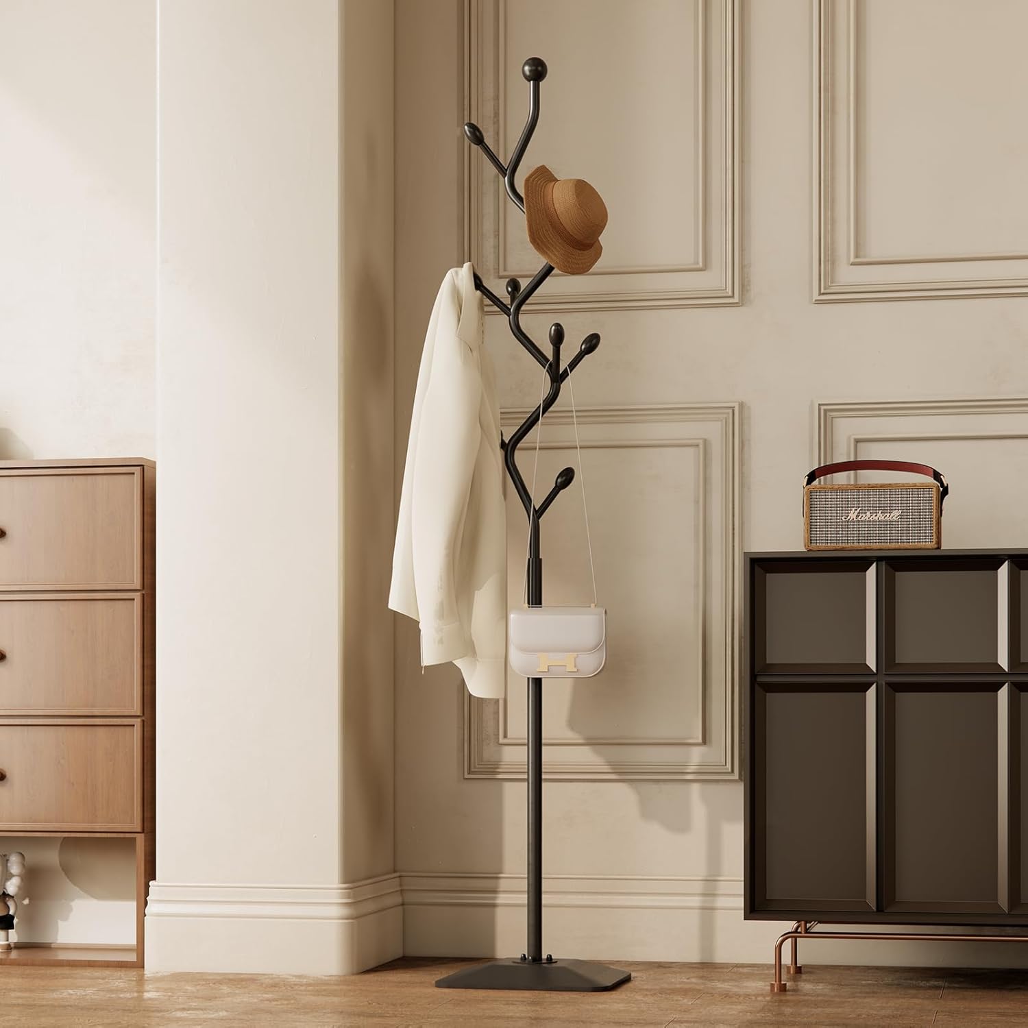 Tree-shaped coat rack stand,Metal coat tree with 8 Hooks and sturdy cast iron base,Heavy Duty coat rack freestanding coat hanger stand for Clothes Hats Scarfs Purses (black)