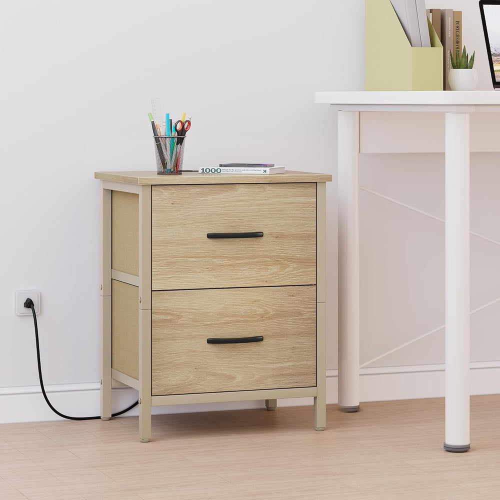 Vagusicc Nightstand Set of 2 with Charging Station, End Table Bedside Table w...