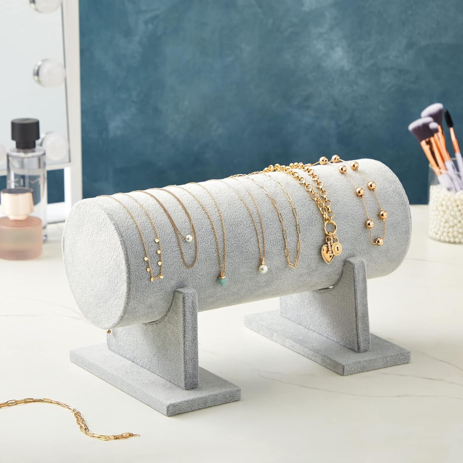 Juvale Velvet Headband Holder Stand - 12.2 x 6.5 x 6.7 Inches, Gray Velvet - Hair Accessories Organizer & Headband Rack - Bracelet Display & Jewelry Stand