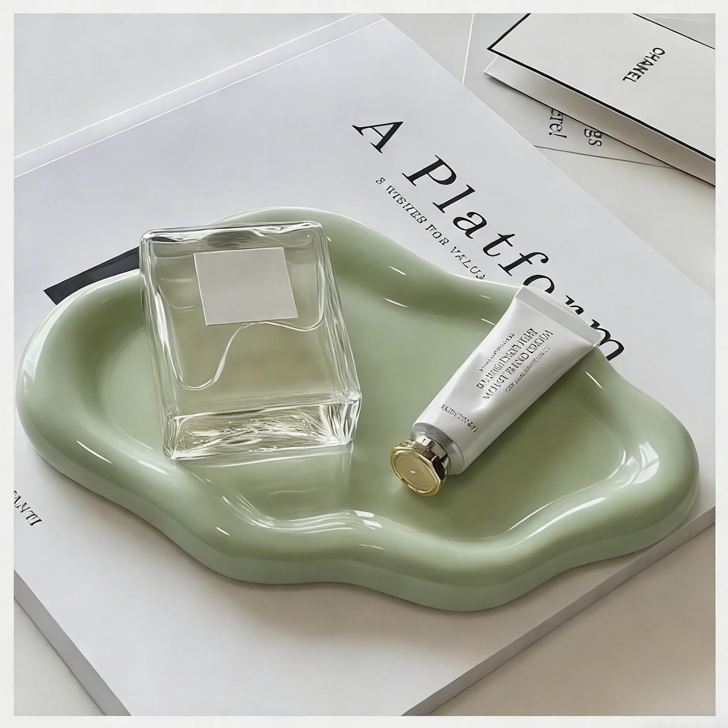 Small Trinket Dish Jewelry Tray for Women, Cute Ceramic Cloud Tray, Jewelry Ring Holder Dish for Keys, Candles, Perfume, Vanity Nightstand Decor Jewelry Plate Bowl, Friendship Birthday Gifts for Mom