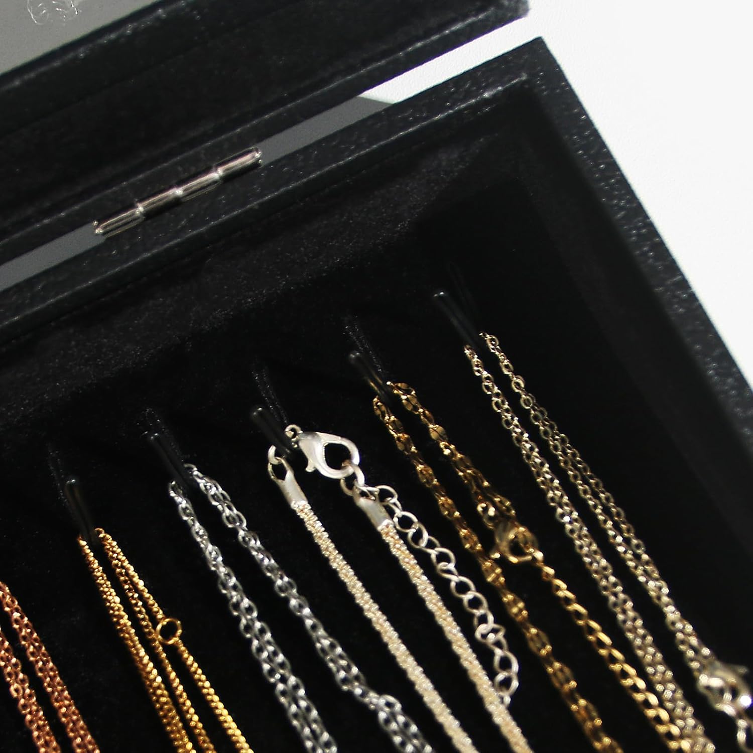 Coward 20 Hooks Necklace Organizer Jewelry Box, Dustproof Necklace Display Holder Case, Black Velvet Necklace Display Tray Case with Transparent Glass Lid for Home Use or Store Selling Show