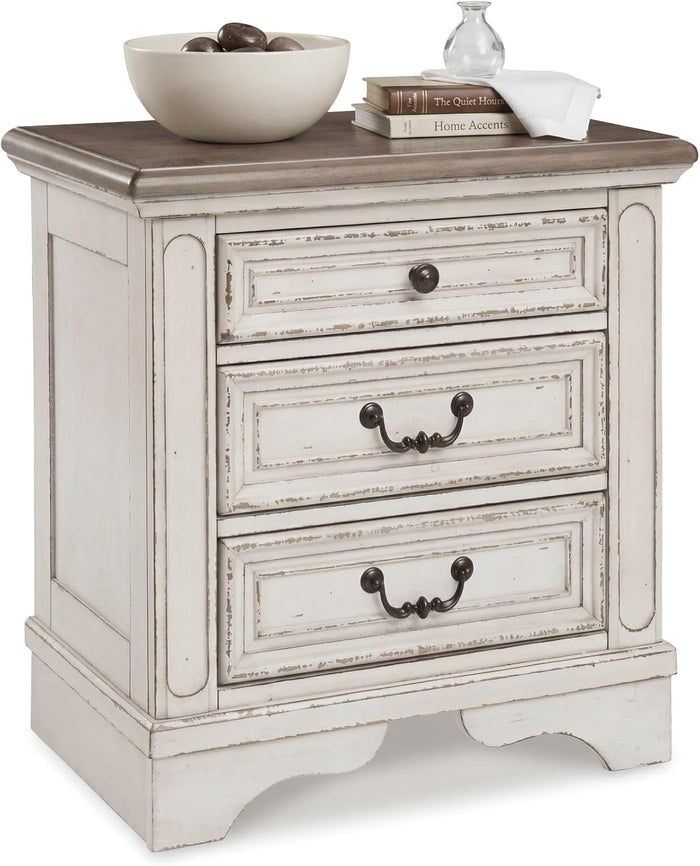 Signature Design by Ashley 3 Drawer Nightstand with Charging Station