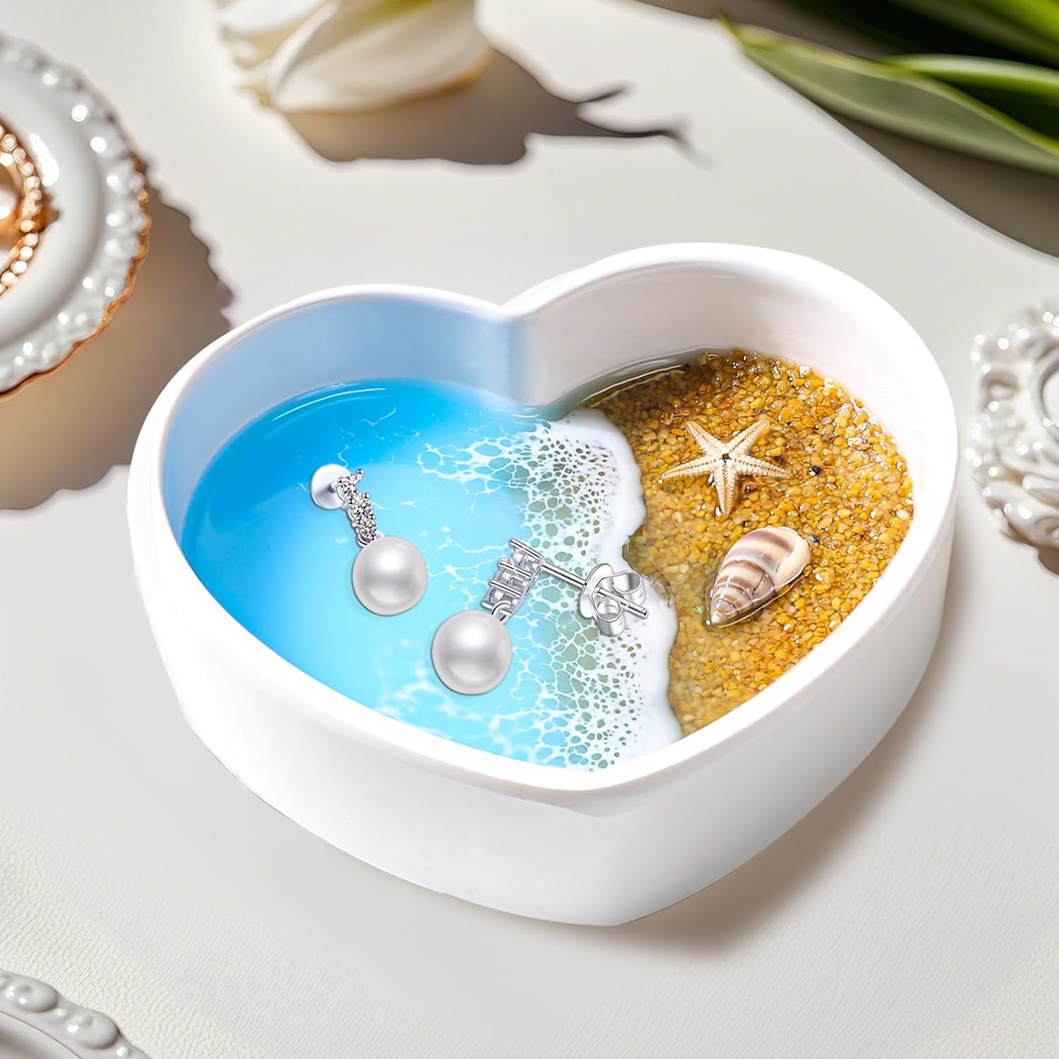 Handmade Resin Jewelry Dish for Rings Earrings Necklaces | Seashell Coastal Ocean Decor Ring Dish, Beach Gifts for Women, Unique Birthday Holiday Gifts for Wife Girls Friends