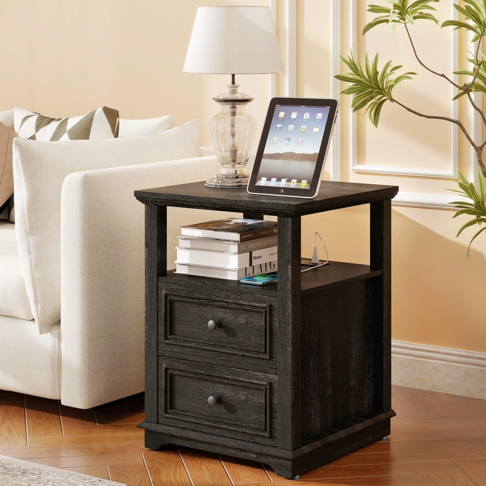 MUUEGM Farmhouse Nightstand 18” Brown End Table with Charging Station Rustic ...