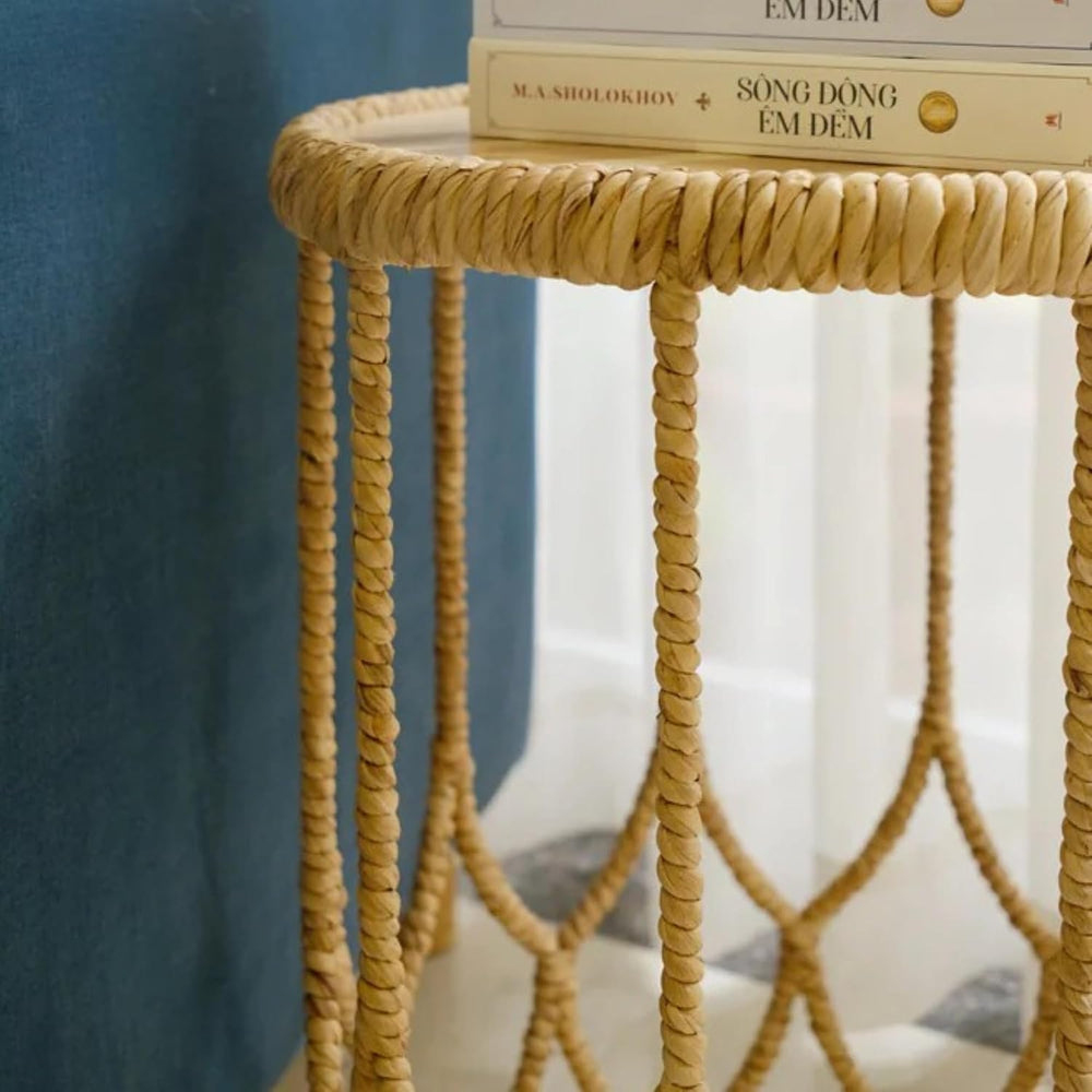 VNT Signature Handwoven Round Side Table with Solid Wood Top – Natural Rattan...