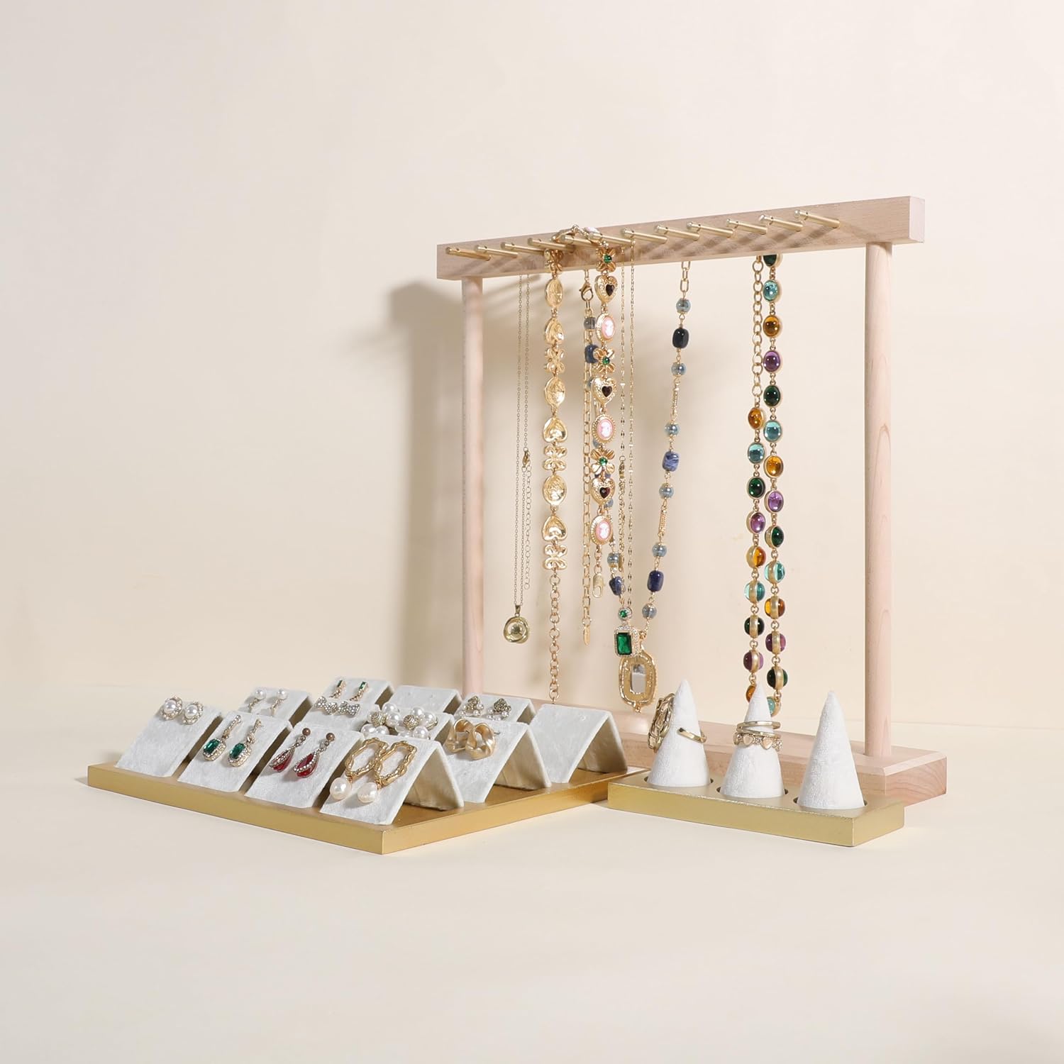 GemeShou Medium necklace hanger shelf with 12 copper bars, Wooden jewelry storage organizer rack for hanger necklace bracelet, necklace display stand for boutique store【Maple】