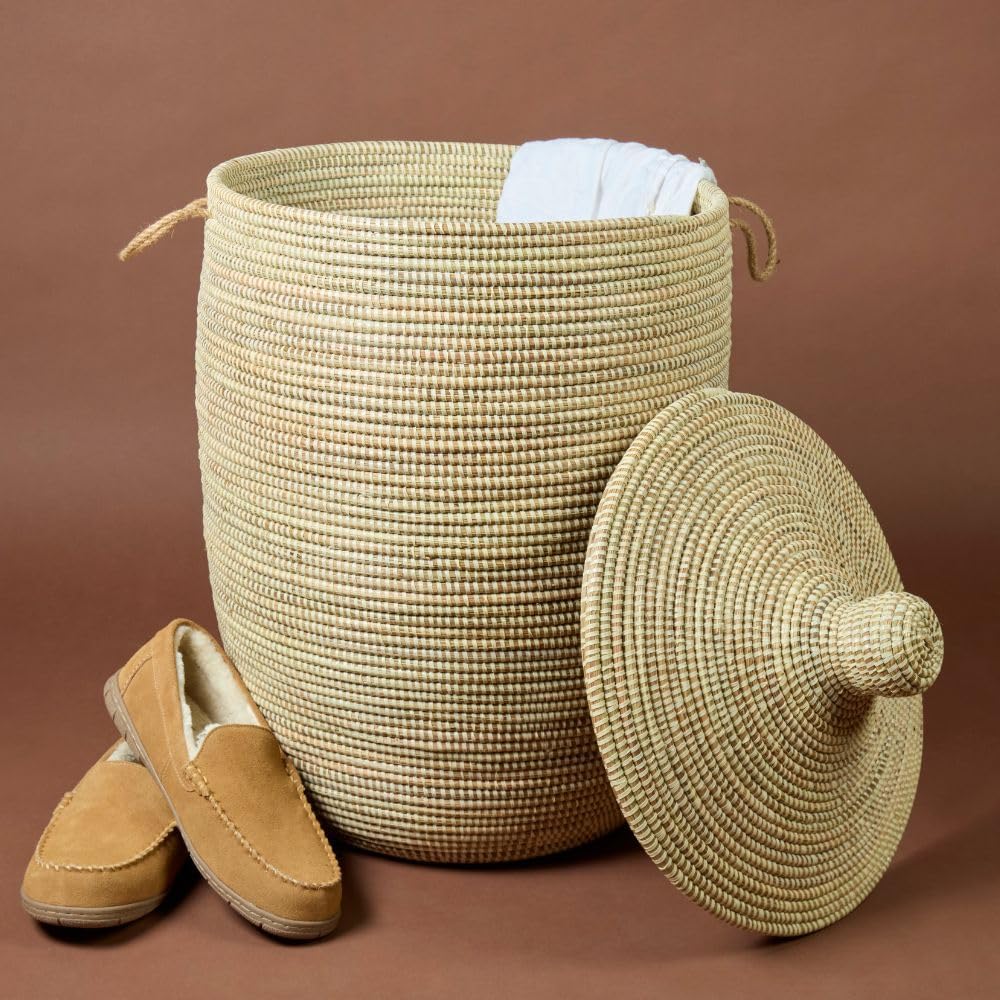 Tall Large Decorative Wicker Storage Basket with Lid, Laundry Hamper, Blanket Storage, Toys Bin, Clothes Holder, Boho Style (Beige)