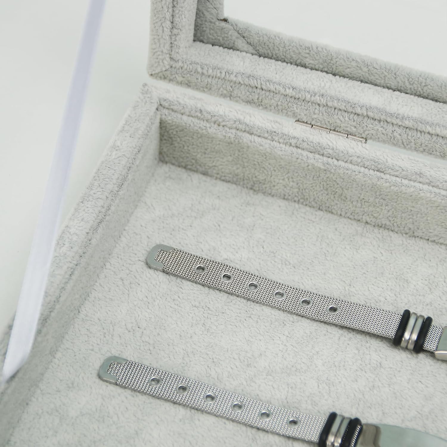 Coward Jewelry Organizer Tray Box, Grey Beige Velvet Blank Display Tray Case with Lid for Storage Necklaces Bracelets Rings Beads and Jewelry Accessories