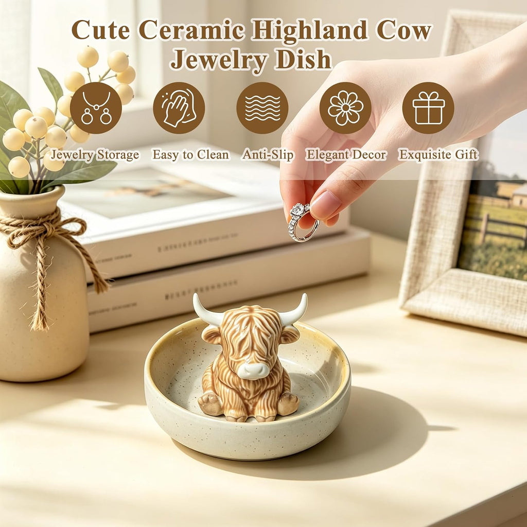 Highland Cow Gifts for Women, Ceramic Highland Cow Ring Holder with Circular Tray, Wedding, Christmas, Birthday Gifts for Women, Mom, Wife, Farmhouse & Bohemian Style Jewelry Holder for Desk Decor