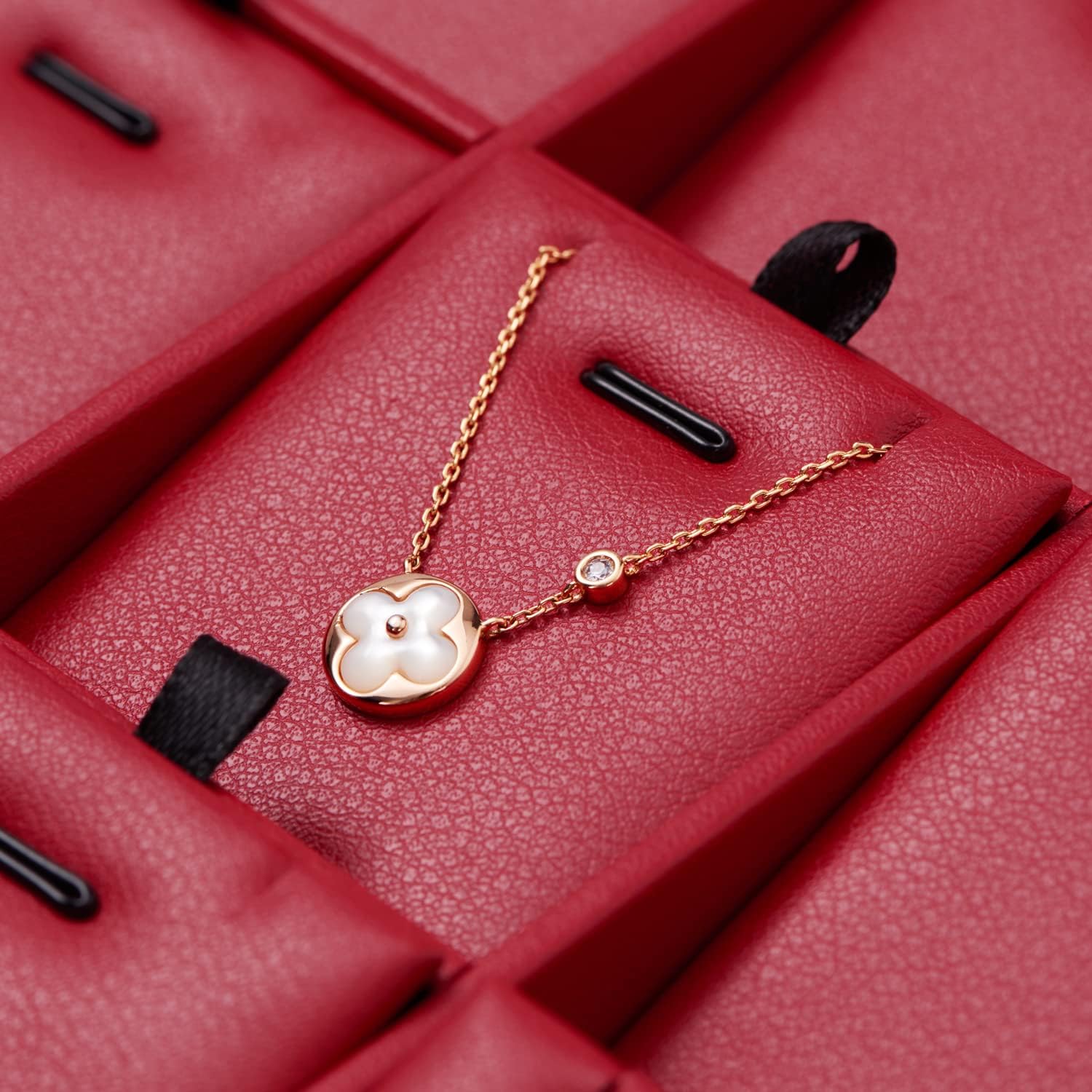 Oirlv Gorgeous Red Leather 24 Grid Jewelry Tray with Removable Inserts Jewelry Cards Stackable Necklace Trays Necklace Drawer Organizer