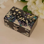 Mother of Pearl Small Jewelry Ring Box - Gifts for best friends women, Thank you gifts, mom birthday gifts, Friendship Women Gifts Trinkets Keepsake Treasure box (Black-Birds)