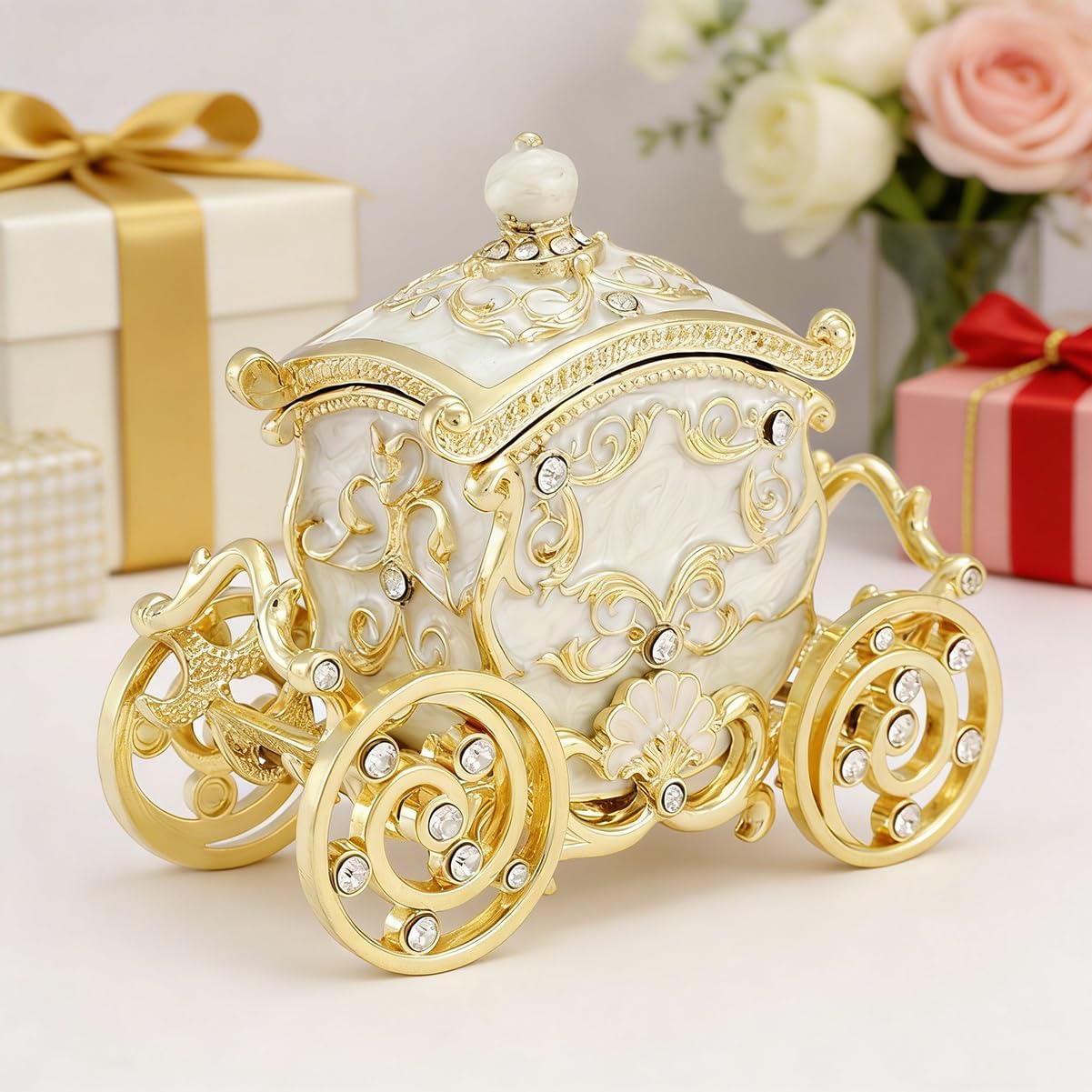 Retro Carriage Jewelry Trinket Box Enamel Ring Hold Boxes Hand-Painted Vintage Ornaments Craft Gift for Women(White)