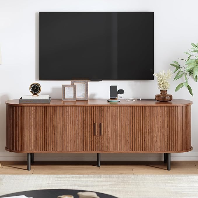 63" Fluted TV Stand with Power Outlet, Modern Media Console with Sliding Doors, Entertainment Center for TVs up to 60 Inch, Adjustable Shelves, Walnut