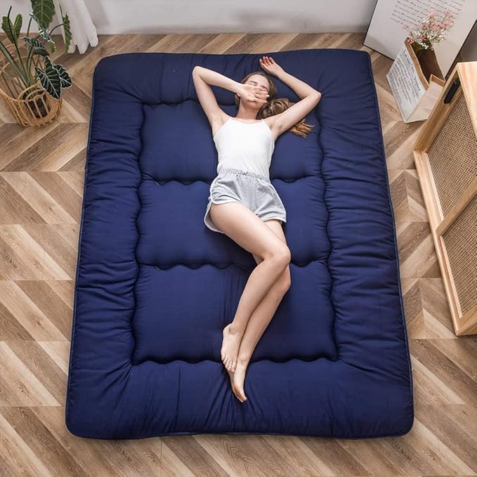 MAXYOYO Japanese Floor Mattress Futon Mattress, 4" Thicken Tatami Mat Sleeping Pad Foldable Roll Up Mat Boys Girls Dormitory Pad Kids Floor Lounger Pillow Bed, Charcoal Grey, Queen Size