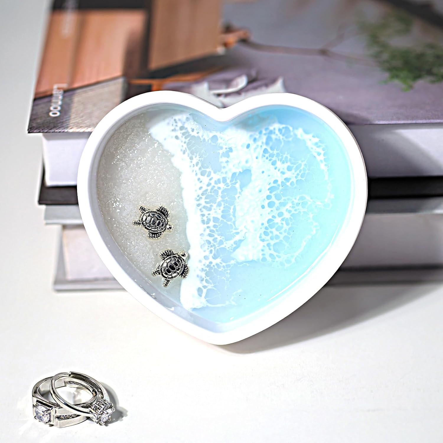 Handmade Resin Ring Dish, Beach Themed Trinket Dish with Couple Sea Turtles | Jewelry Holder for Rings Earrings, Engagement Gifts for Couples & Beach Themed Gifts for Women, Unique Coastal Beachy Decor