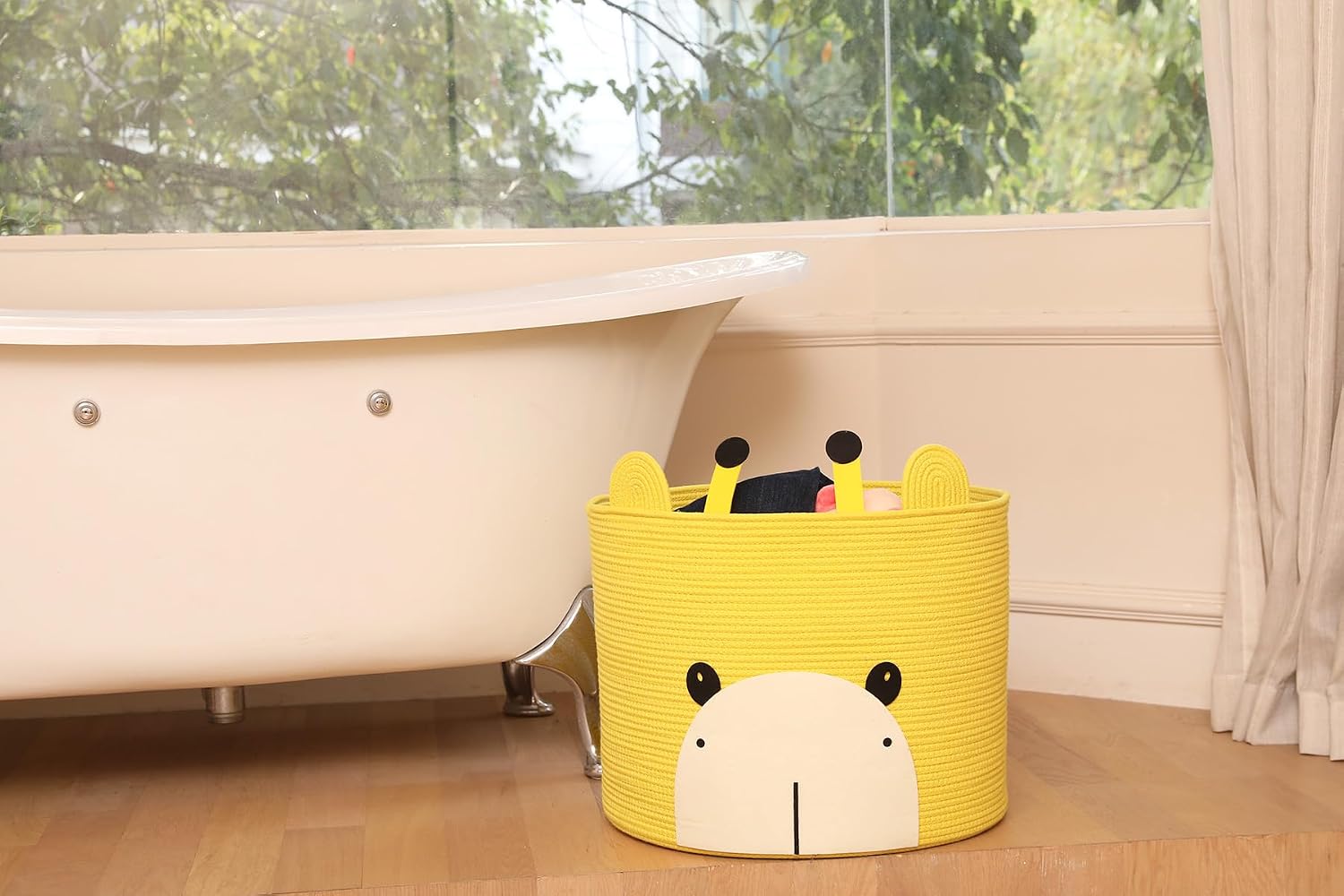 18x15 Inch Giraffe Basket, Open Cotton Rope Animal Storage Bin for Kids Bedroom Playroom, Cute Woven Laundry Basket, Yellow
