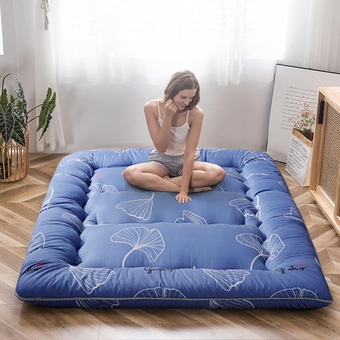 MAXYOYO Japanese Floor Mattress Futon Mattress, 4" Thicken Tatami Mat Sleeping Pad Foldable Roll Up Mat Boys Girls Dormitory Pad Kids Floor Lounger Pillow Bed, Charcoal Grey, Queen Size