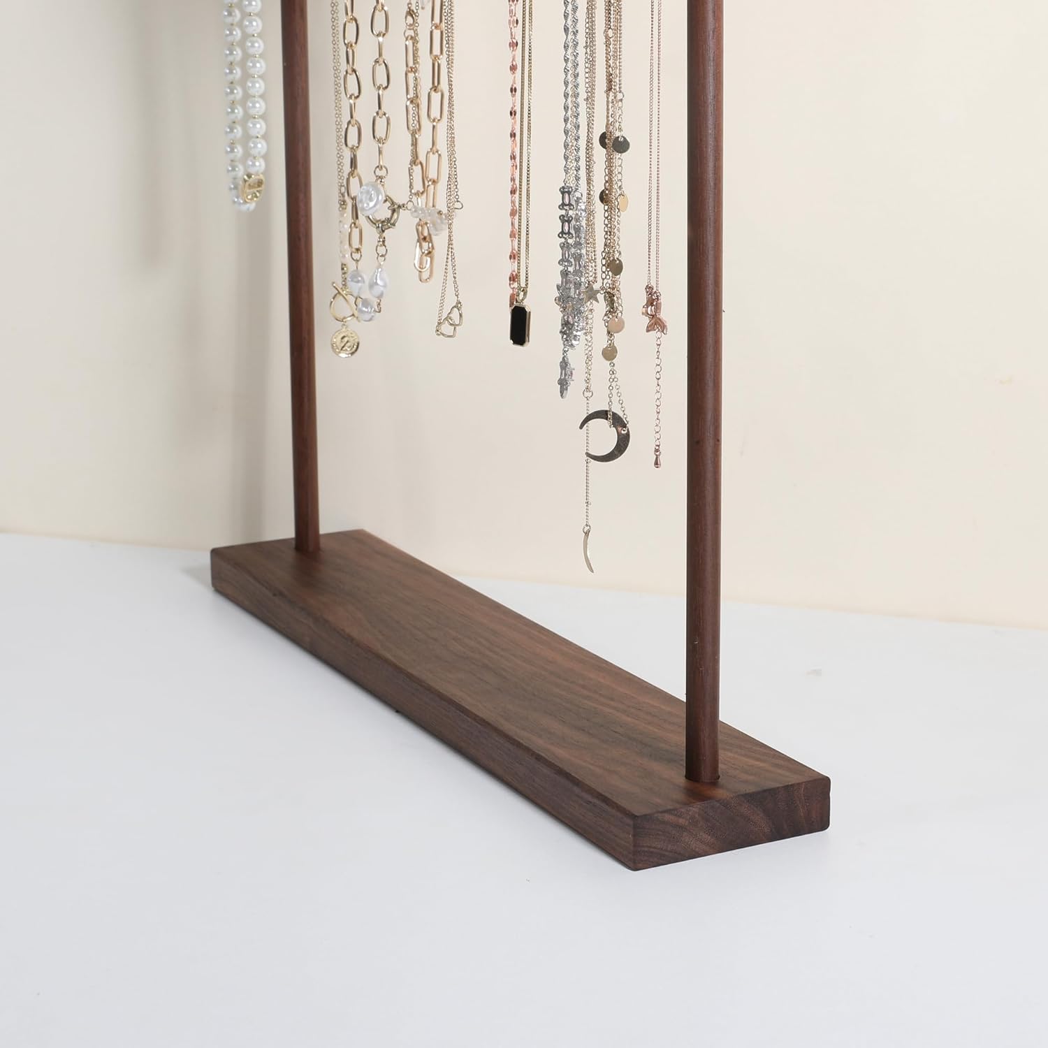 GemeShou Large necklace hanger shelf with 17 copper bars, Wooden jewelry storage organizer rack for hanger necklace bracelet, necklace display stand for boutique store【Walnut】