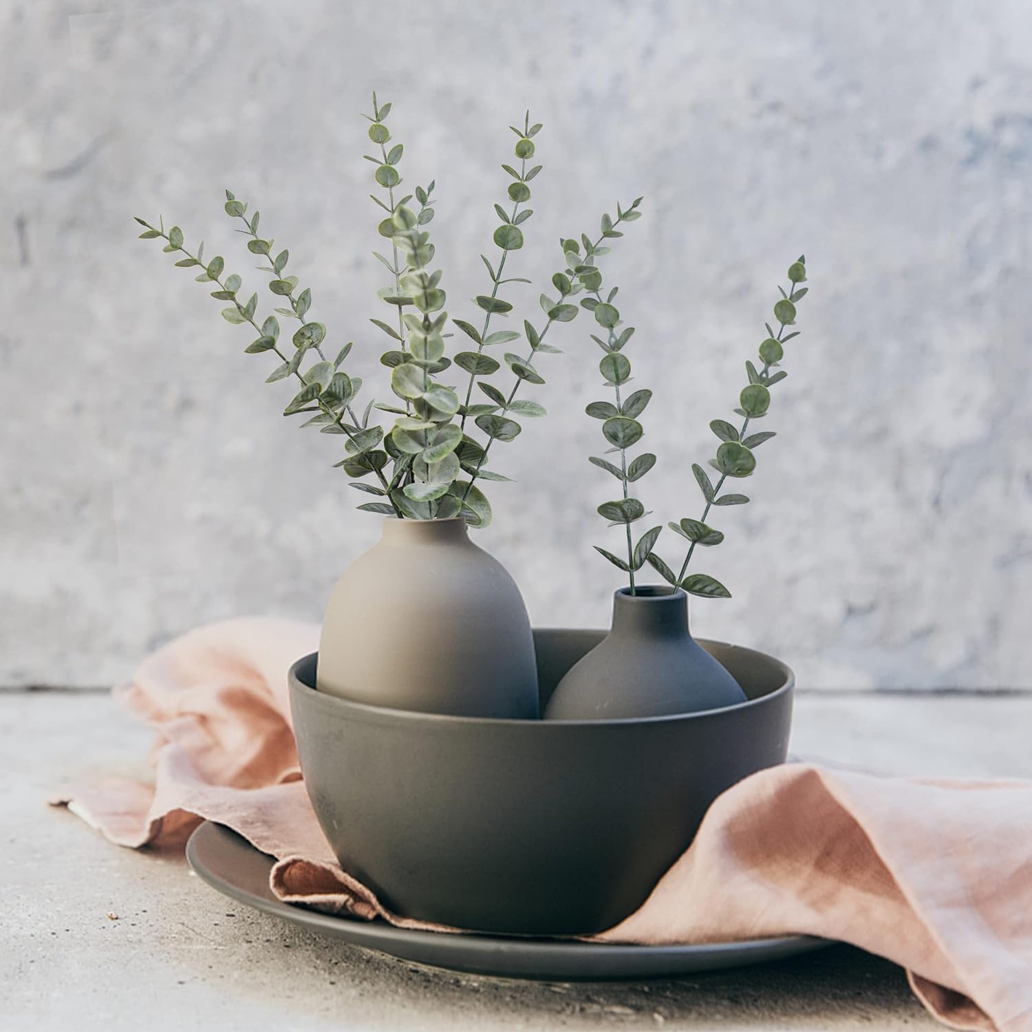 Tiyard 18pcs Eucalyptus Stems Artificial Eucalyptus Leaves Stems Artificial Fake Flowers for Home Office Flowers Bouquet Centerpiece Wedding Decoration Christmas Decor 2025
