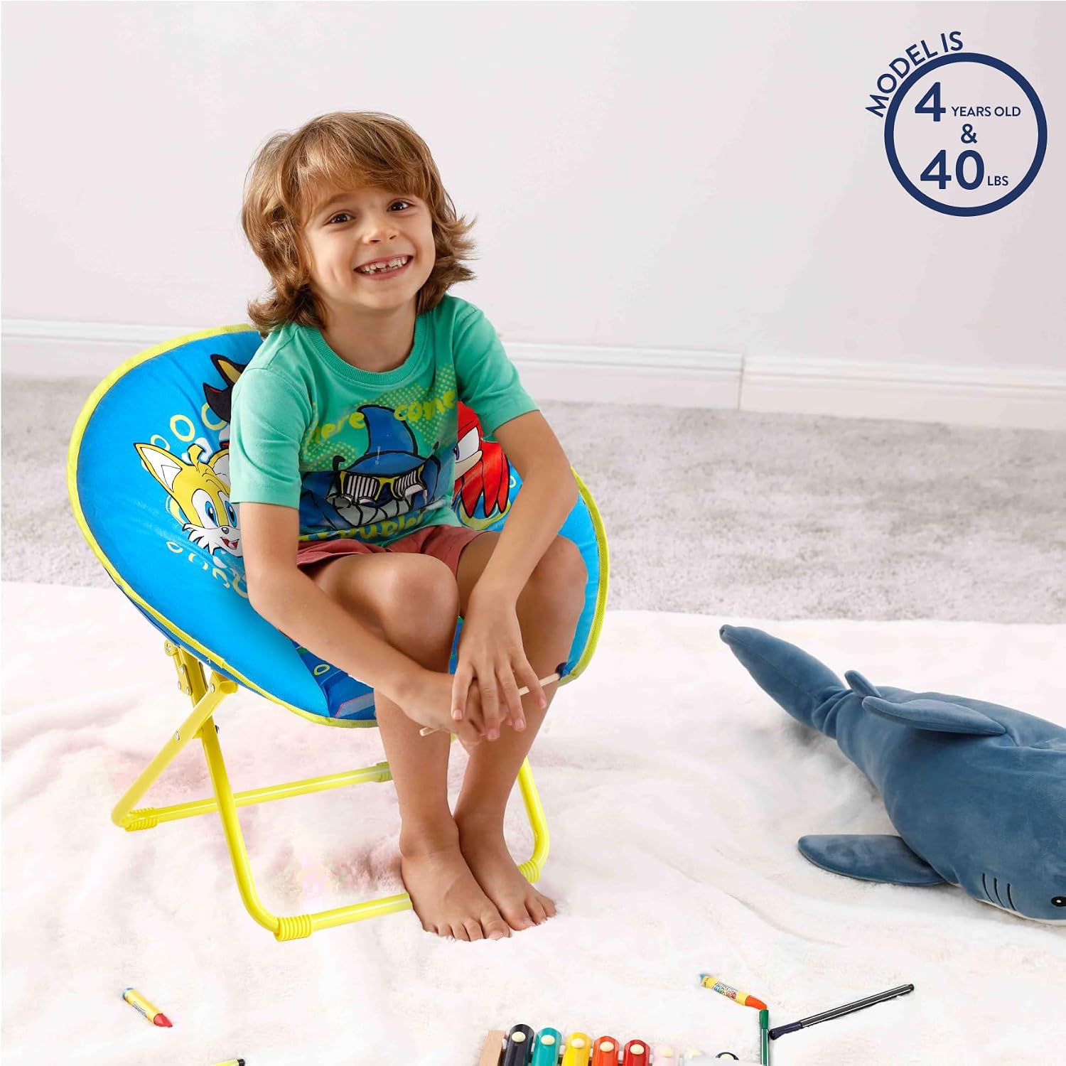 Sega Sonic The Hedgehog 23-Inch Kids Folding Saucer Chair,Portable, Padded Seat with Metal Frame for Kids Ages 3+, Ideal for Bedroom, Playroom, or Gaming Setup