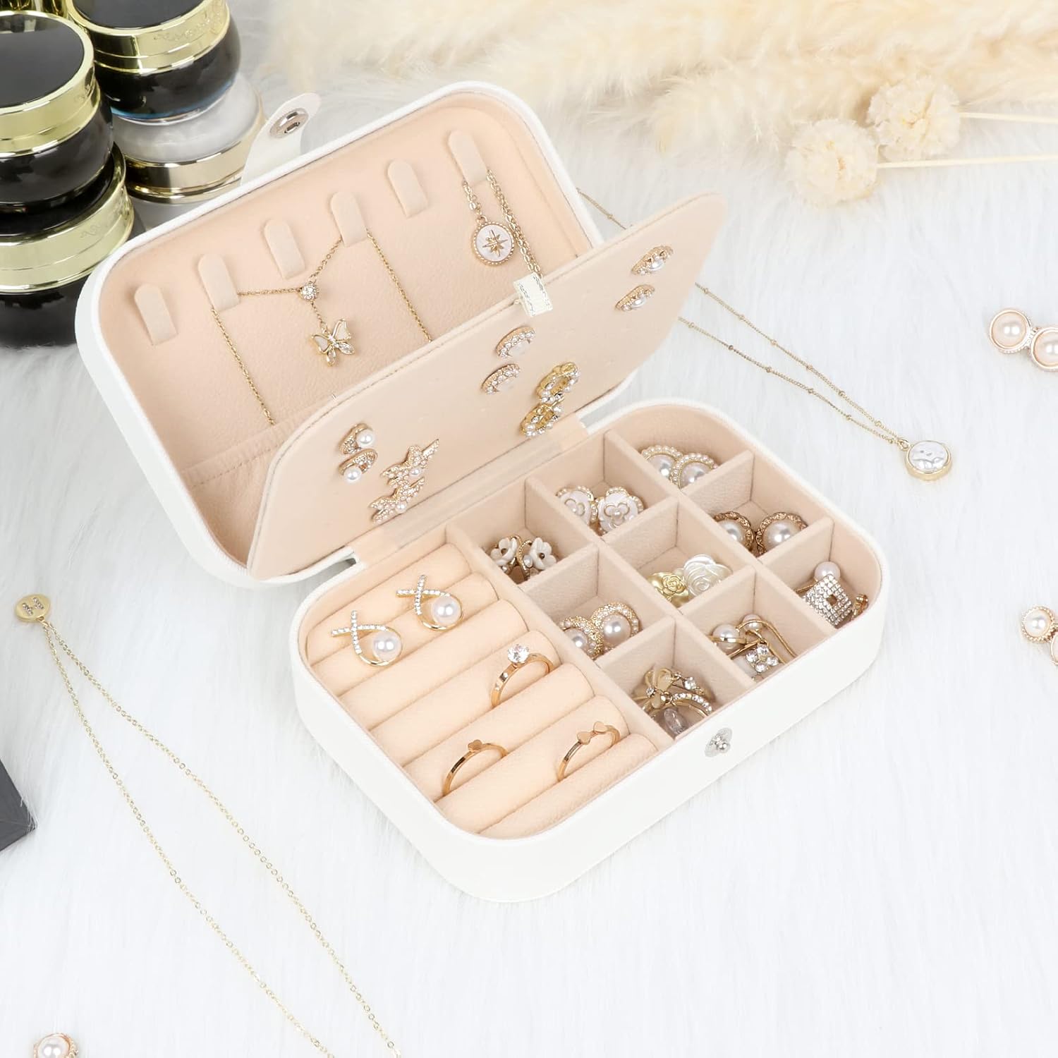 Travel Jewelry Box, Small Jewelry Organizer Boxes for Women Girls, 2 Layer Travel Jewlery Case, PU Leather Mini Portable Jewerly Storage Display Holder for Earrings, Ring, Necklaces, Bracelets White1