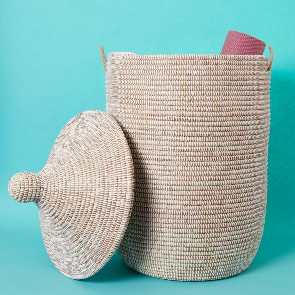 Tall Large Decorative Wicker Storage Basket with Lid, Laundry Hamper, Blanket Storage, Toys Bin, Clothes Holder, Boho Style (White)