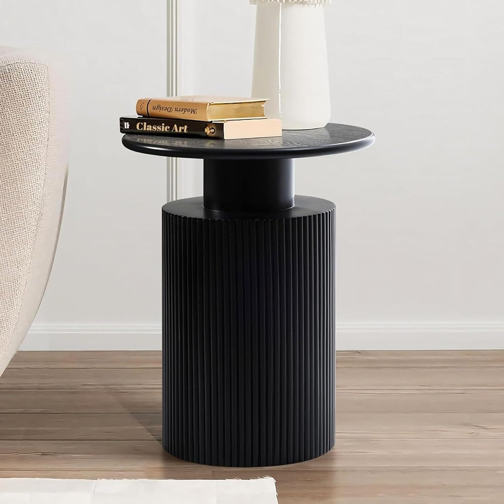 LuxenHome 21" Black Round Side Table, Fluted End Table for Small Spaces
