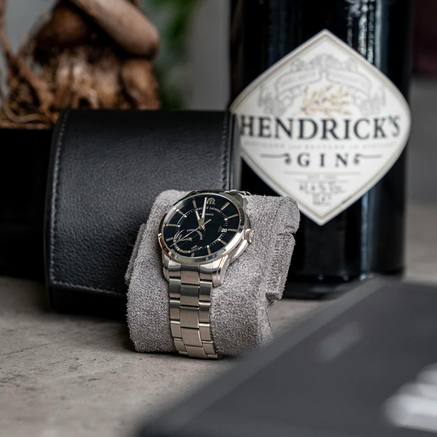 DailyWatch | Personalized Watch Roll Travel Case For 1 Watches - Handmade Genuine Leather Travel Case With Custom Engraving of Name or Initials - Black Grey