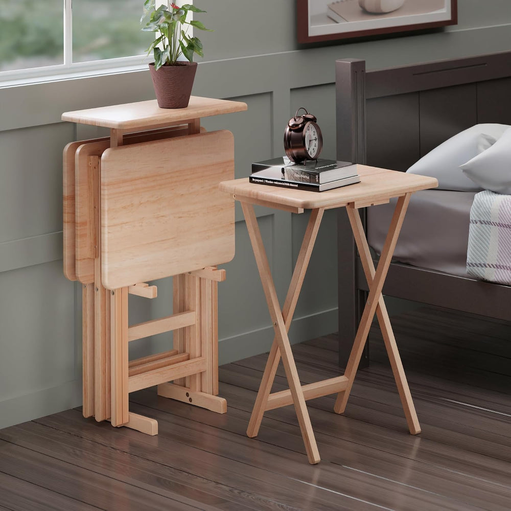 Winsome Riley Set of 4 Snack Tables with Stand in Natural Finish