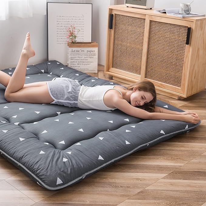 MAXYOYO Japanese Floor Mattress Futon Mattress, 4" Thicken Tatami Mat Sleeping Pad Foldable Roll Up Mat Boys Girls Dormitory Pad Kids Floor Lounger Pillow Bed, Charcoal Grey, Queen Size