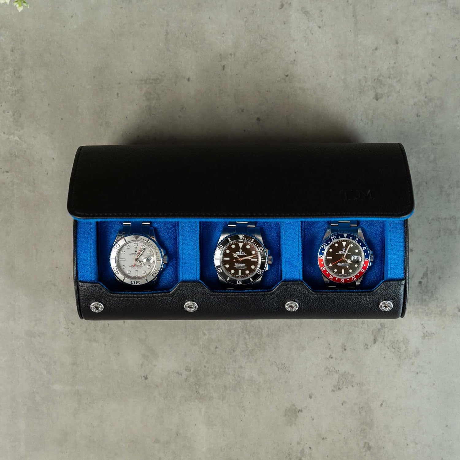 DailyWatch | Personalized Watch Roll Travel Case For 3 Watches - Handmade Genuine Leather Travel Case With Custom Engraving of Name or Initials - Black Blue