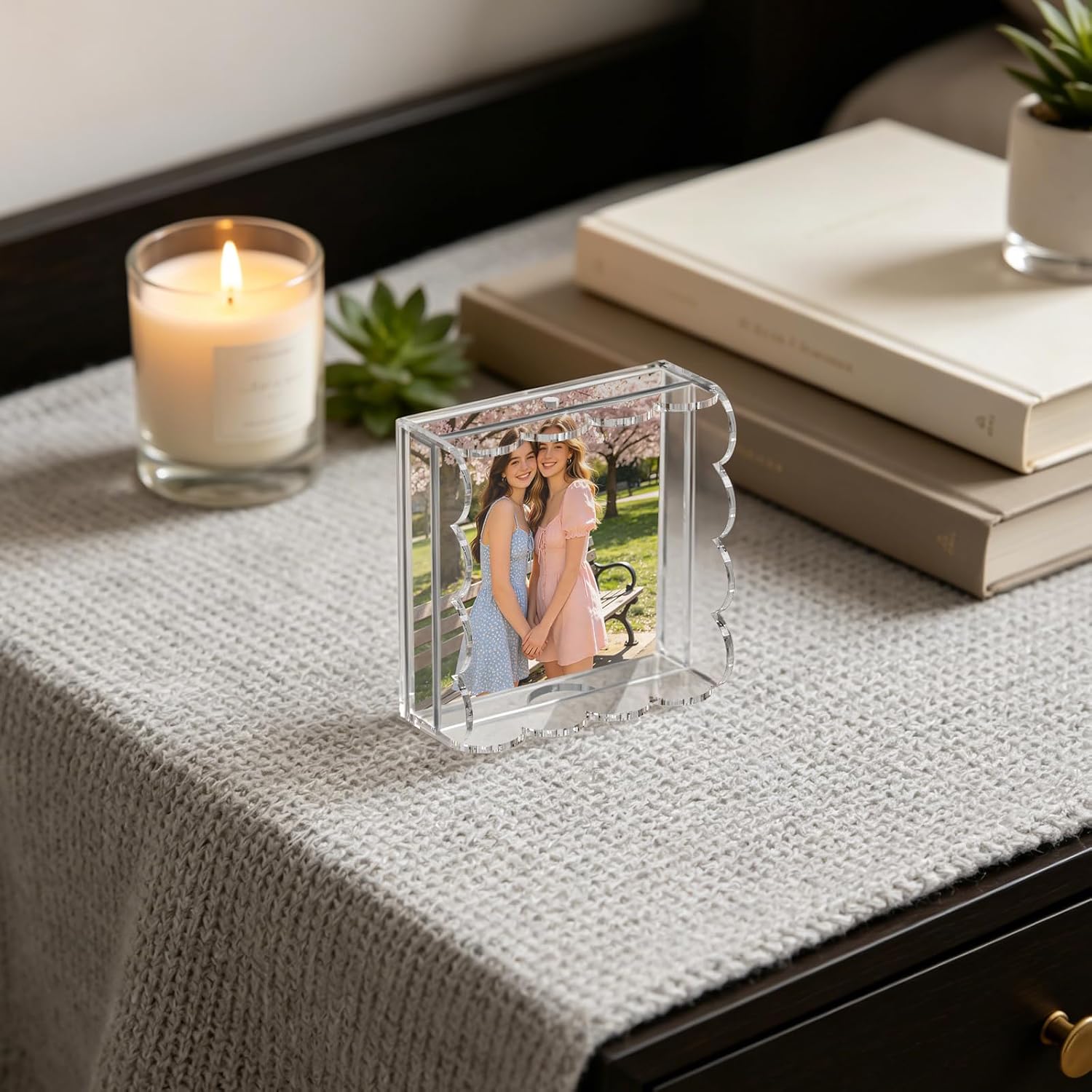 Scalloped Acrylic Tray, 5 x 5 Inch Clear Acrylic Tray with Drawer for Insert Needlepoint Photos, Organizer Tray for Vanity Perfume Jewelry Storage, Small Acrylic Decorative Tray for Home Decor Gift