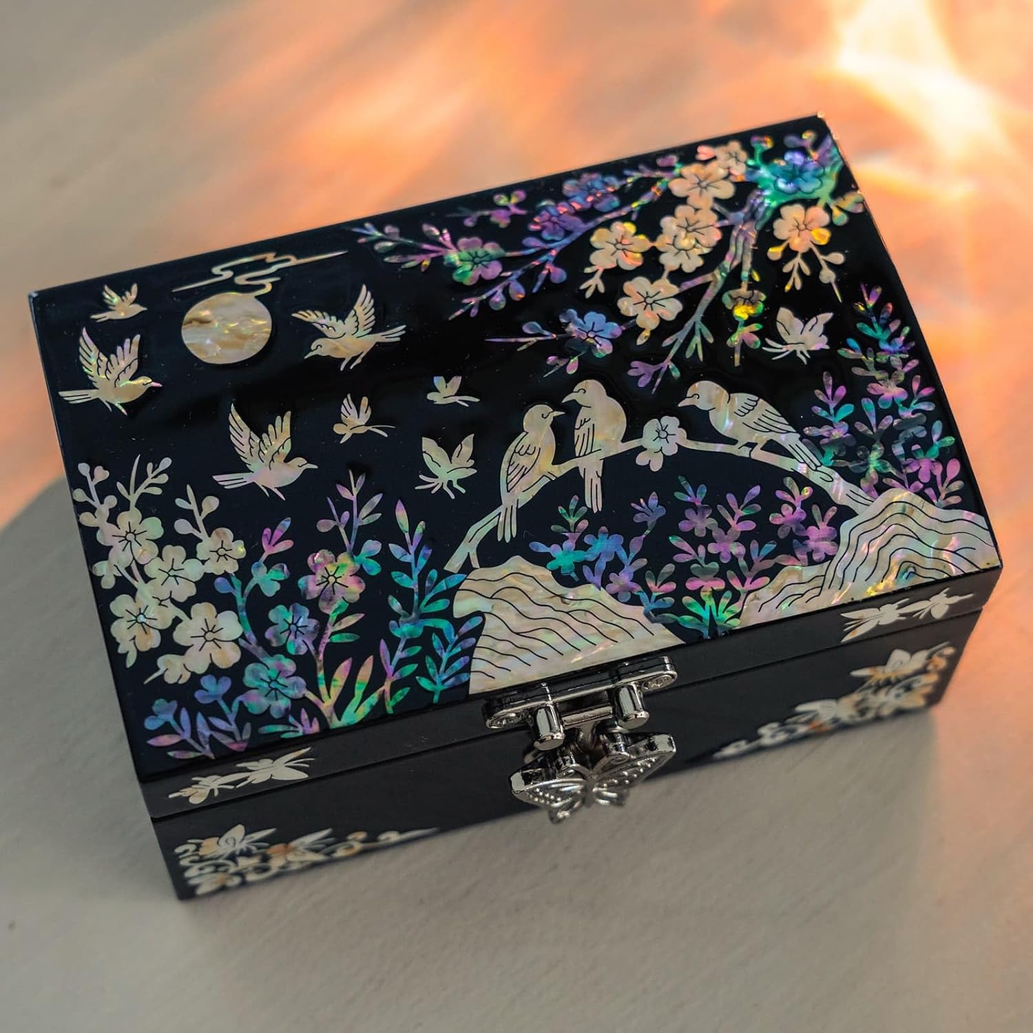Mother of Pearl Small Jewelry Ring Box - Gifts for best friends women, Thank you gifts, mom birthday gifts, Friendship Women Gifts Trinkets Keepsake Treasure box (Black-Birds)