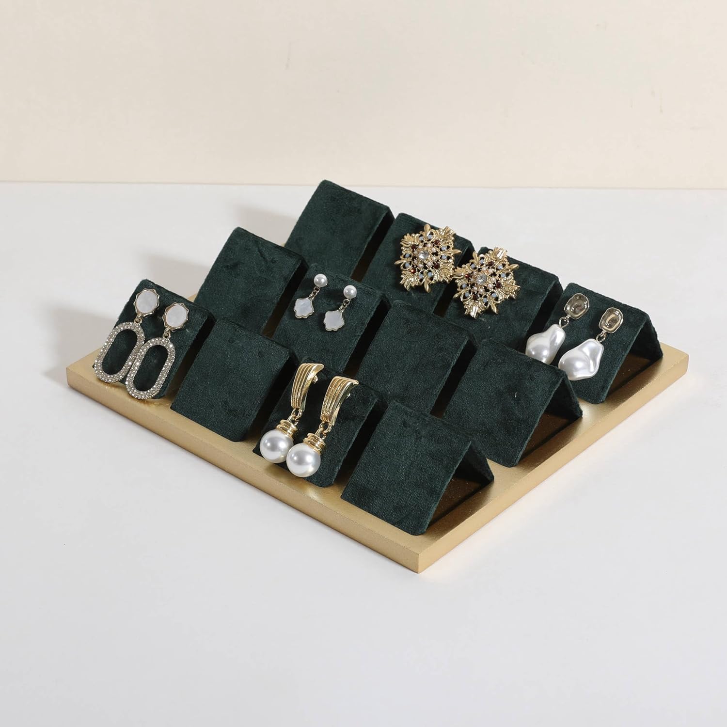 GemeShou Golden coated earring display stand for selling, velvet stud earring holder for jewelry display, Jewlery earring storage organizer tray, studs holder jewelry organizer【Earring holder-Green】