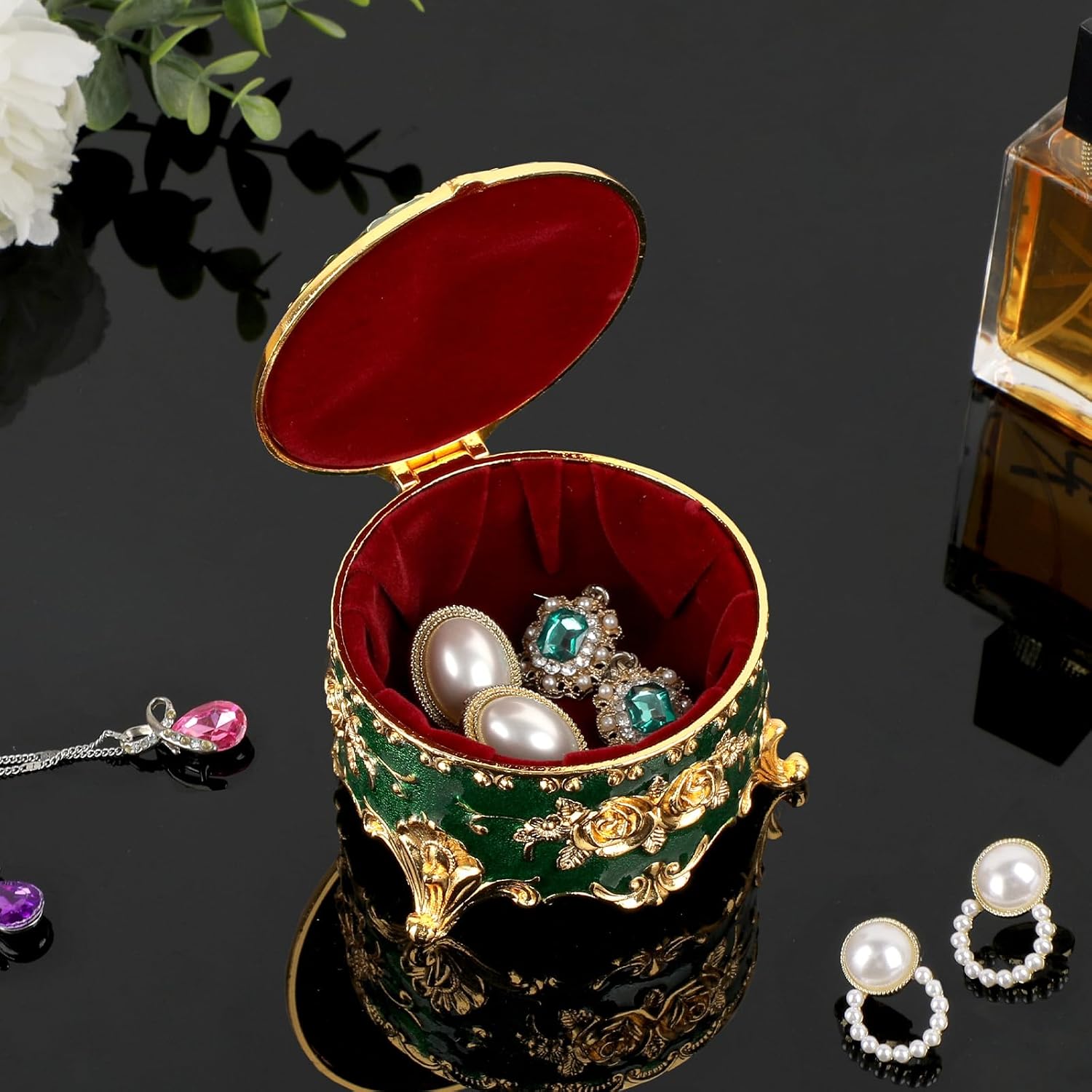 Hipiwe Vintage Metal Jewelry Box Small Ring Holder, Green with Gold Rose | Round Treasure Chest Keepsake Boxes, Trinket organizer for Earrings Necklace Gift for Women
