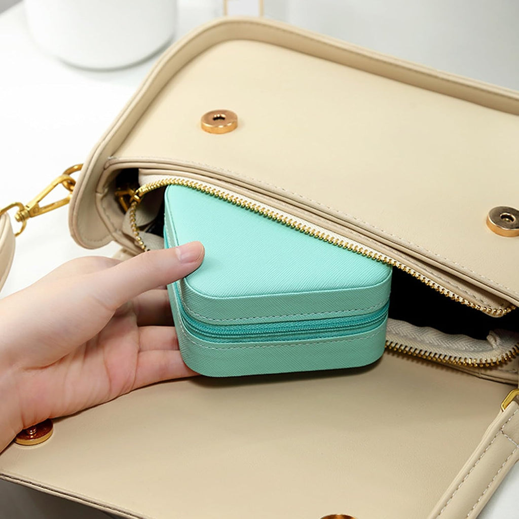 EDSG Personalized Jewelry Box for Women, Custom Leather Travel Jewelry Case with Name for Bridesmaid, Travel Jewelry Box Gifts for Christmas, Birthday, Anniversary, Mothers Day(Blue, Design 1)