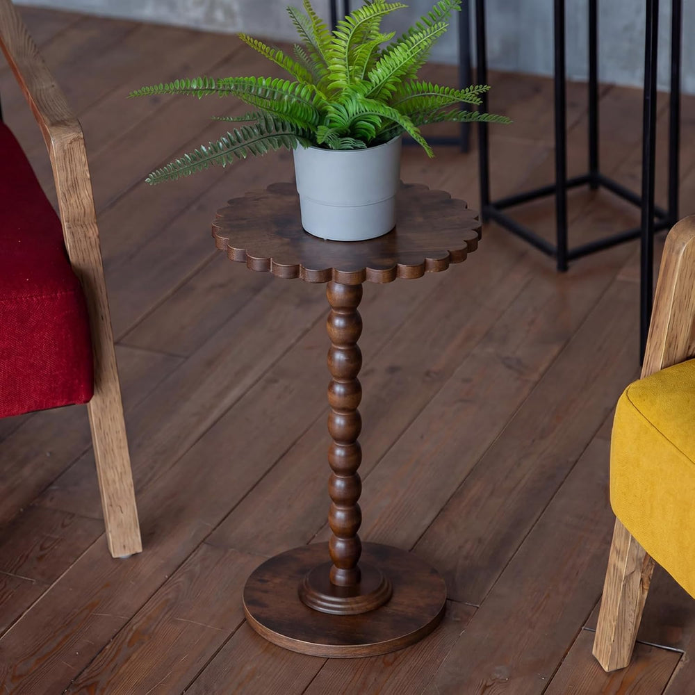 Novabright Round Side Table with Scalloped Edge Small Drink End Table with So...