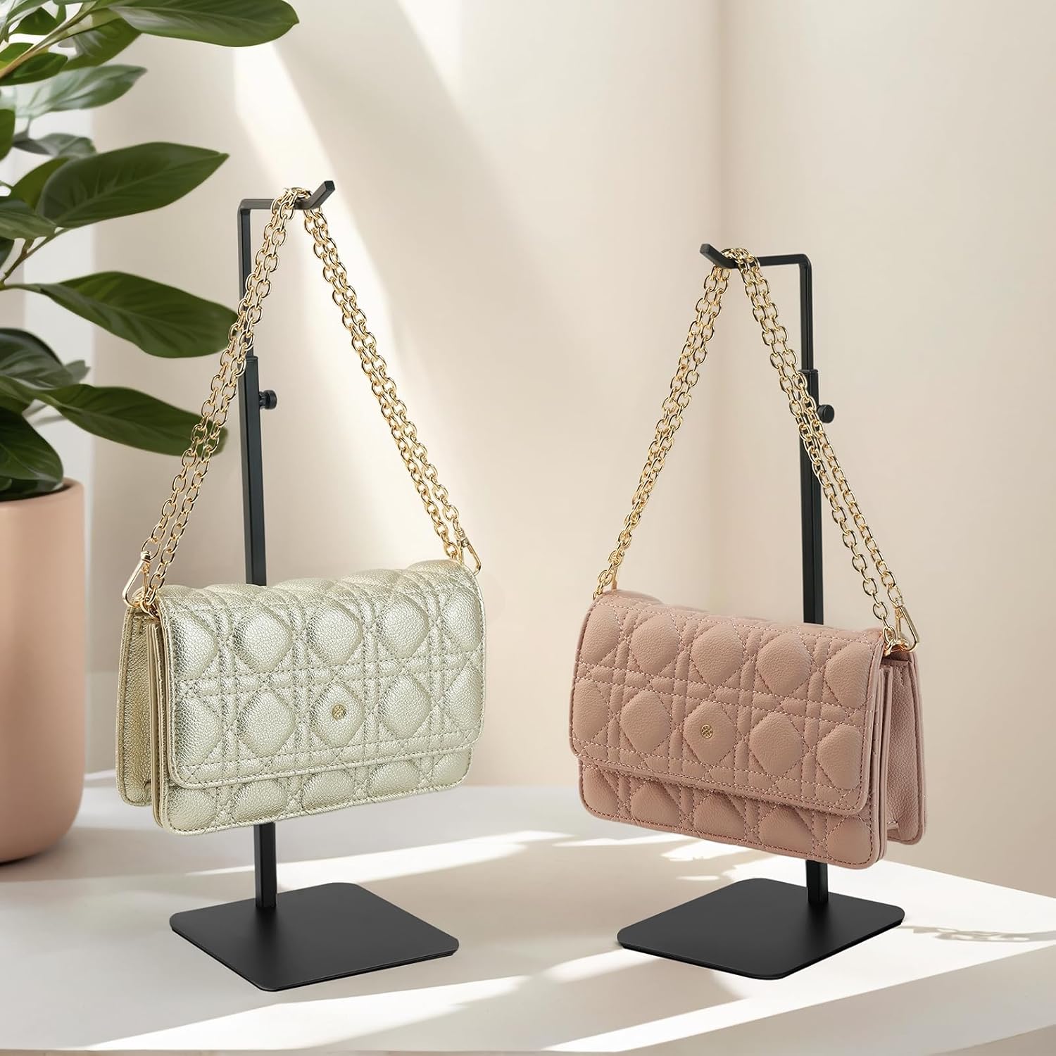 Purse Holder, Adjustable Purse Display Stand , Black Handbag Display Stand, Hanger Rack for Bags, Suitable for Desktops, Wardrobes and Commercial Storeshook Stand
