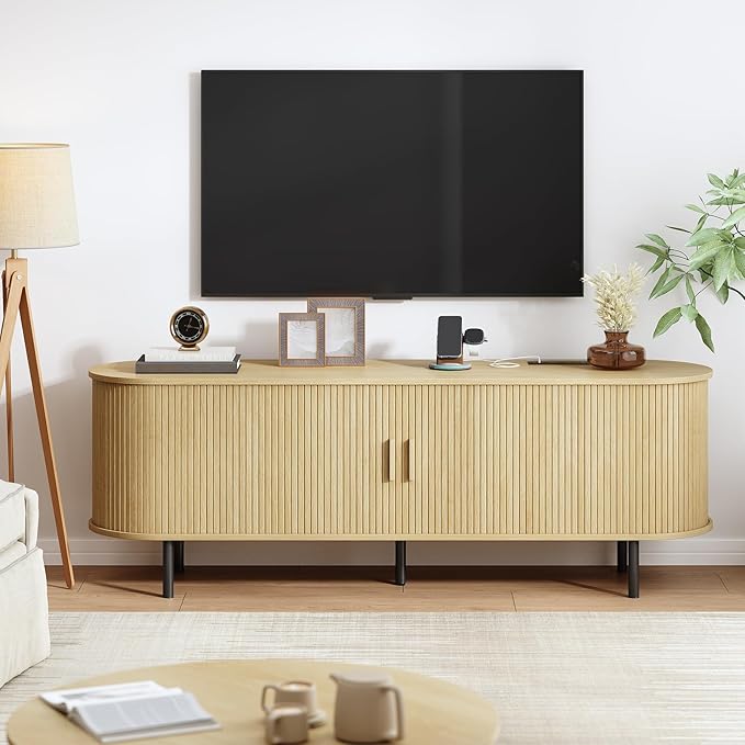 63" TV Stand with Power Outlet, Modern Media Console with Sliding Doors, Entertainment Center for TVs up to 60 Inch, Adjustable Shelves, Oak