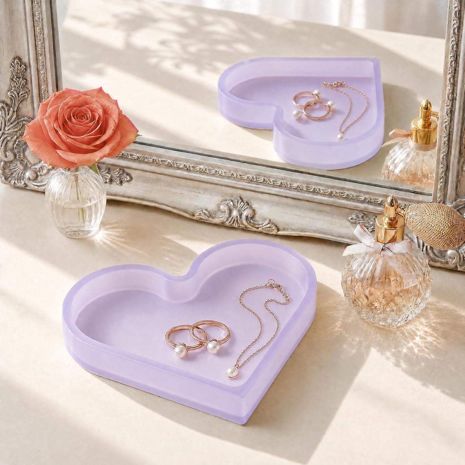 Cute Heart Silicone Jewelry Dish, Soft Ring Holder Tray, Small Trinket Bowl for Keys Earrings Necklace, Aesthetic Home Decoration Gift for Women Girls Mom Best Friend, Purple