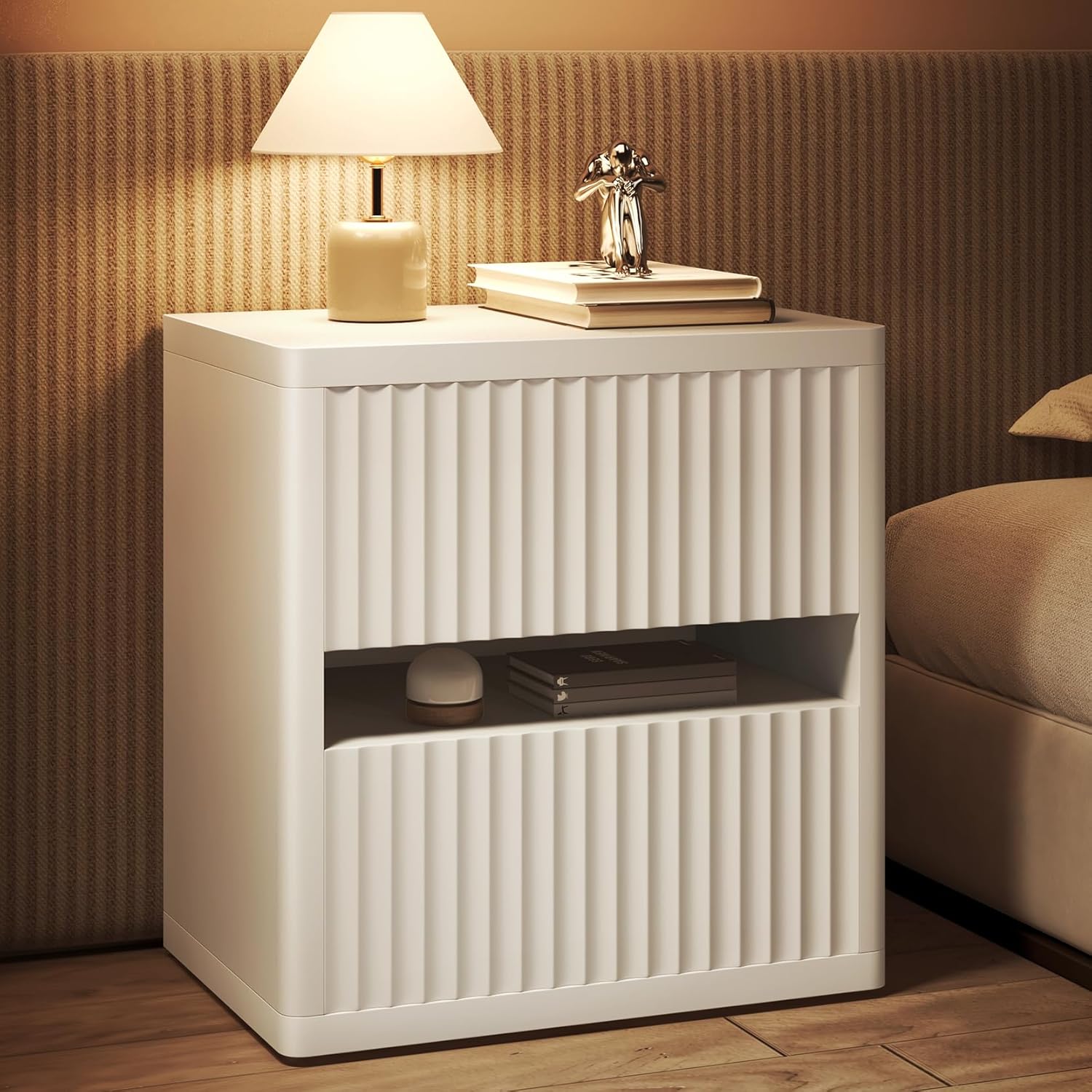 Dripex Fluted Nightstand with 2 Drawers, Large Wide Wood Night Stand Bedside Tables for Bedroom, Mid-Century Modern Storage Bed Side Table, End Tables for Living Room Sofa Couch, White, Set of 1